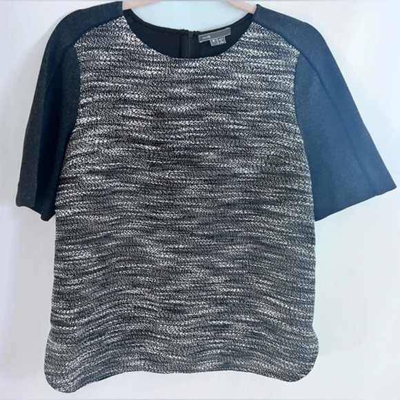 Vince. size medium top excellent condition textured front with back zippโฆโ - Picture 2 of 4